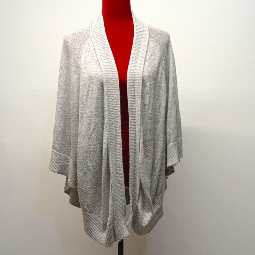 Sonoma| Cardigan sweater| women's poncho size X-L Gray open front cape shrug